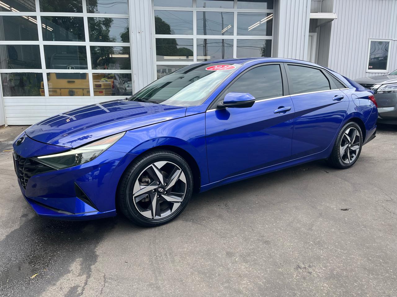 Hyundai Elantra SEL IVT 2021