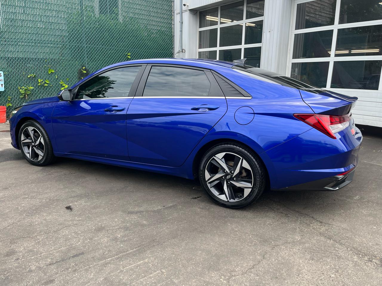 Hyundai Elantra SEL IVT 2021