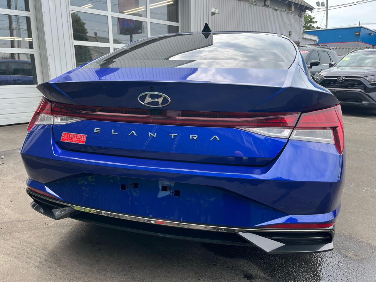 Hyundai Elantra SEL IVT 2021