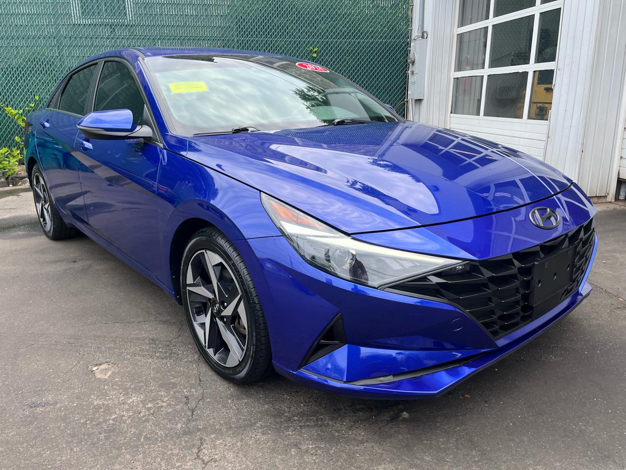Hyundai Elantra SEL IVT 2021