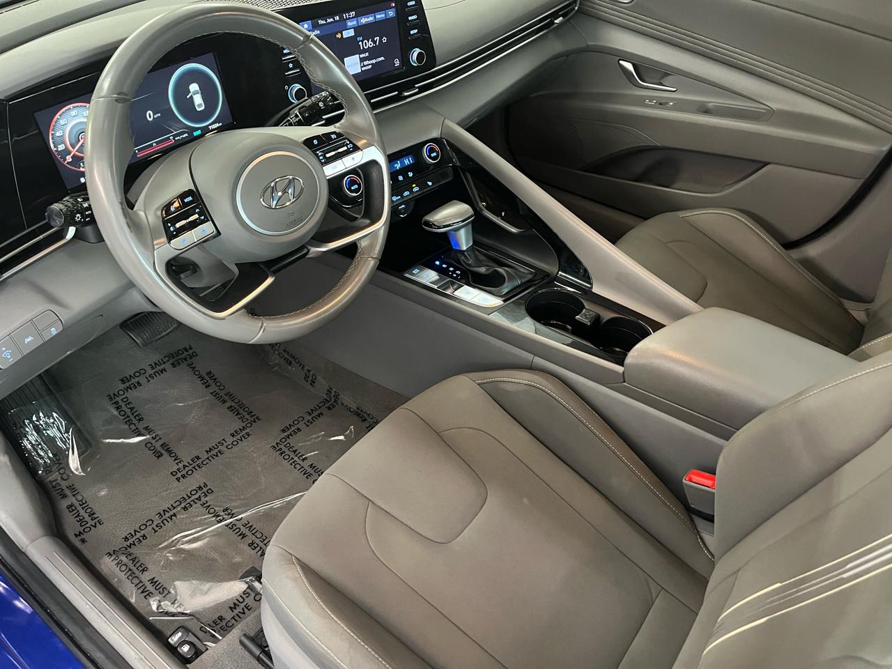 Hyundai Elantra SEL IVT 2021