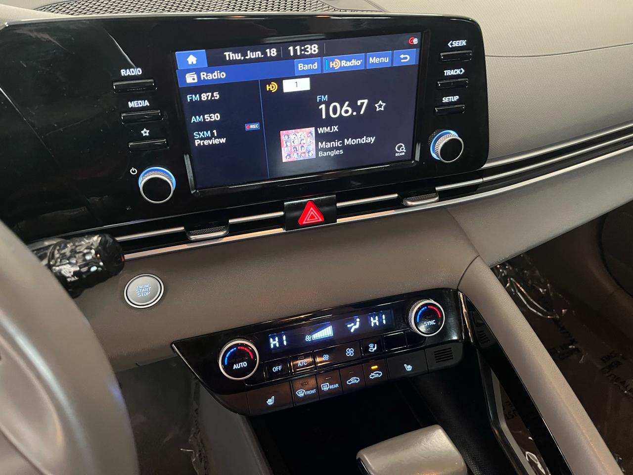 Hyundai Elantra SEL IVT 2021