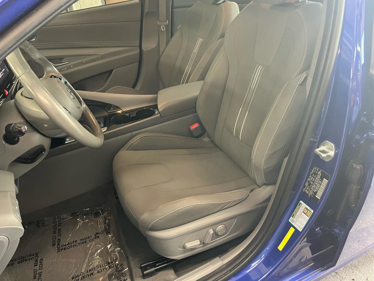 Hyundai Elantra SEL IVT 2021
