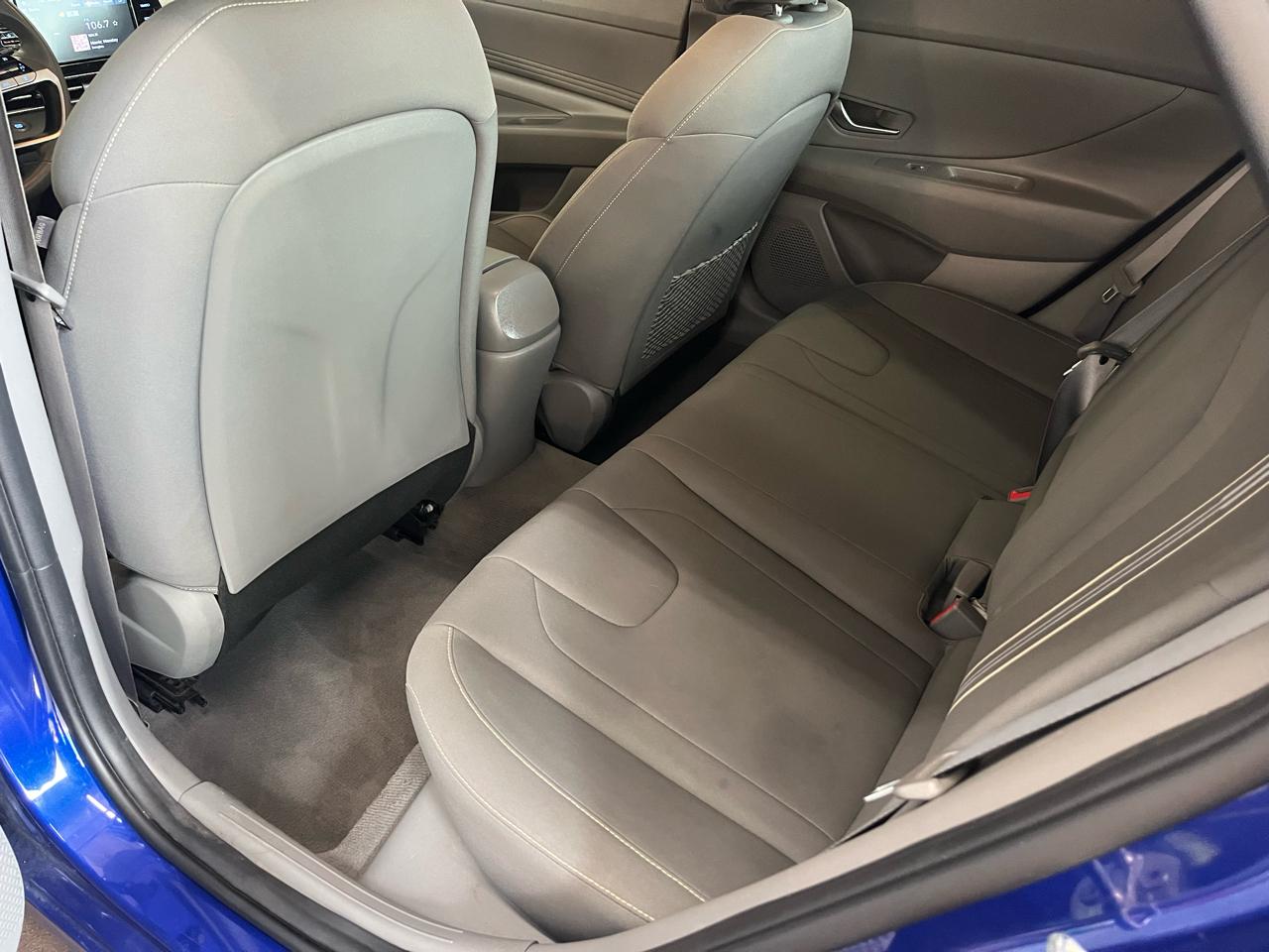 Hyundai Elantra SEL IVT 2021