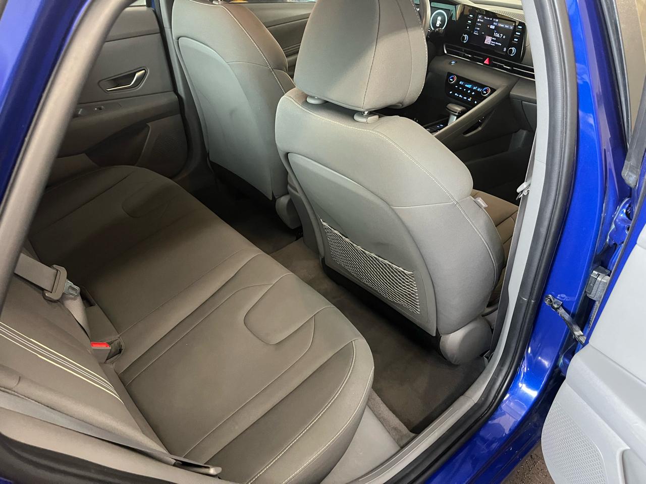 Hyundai Elantra SEL IVT 2021
