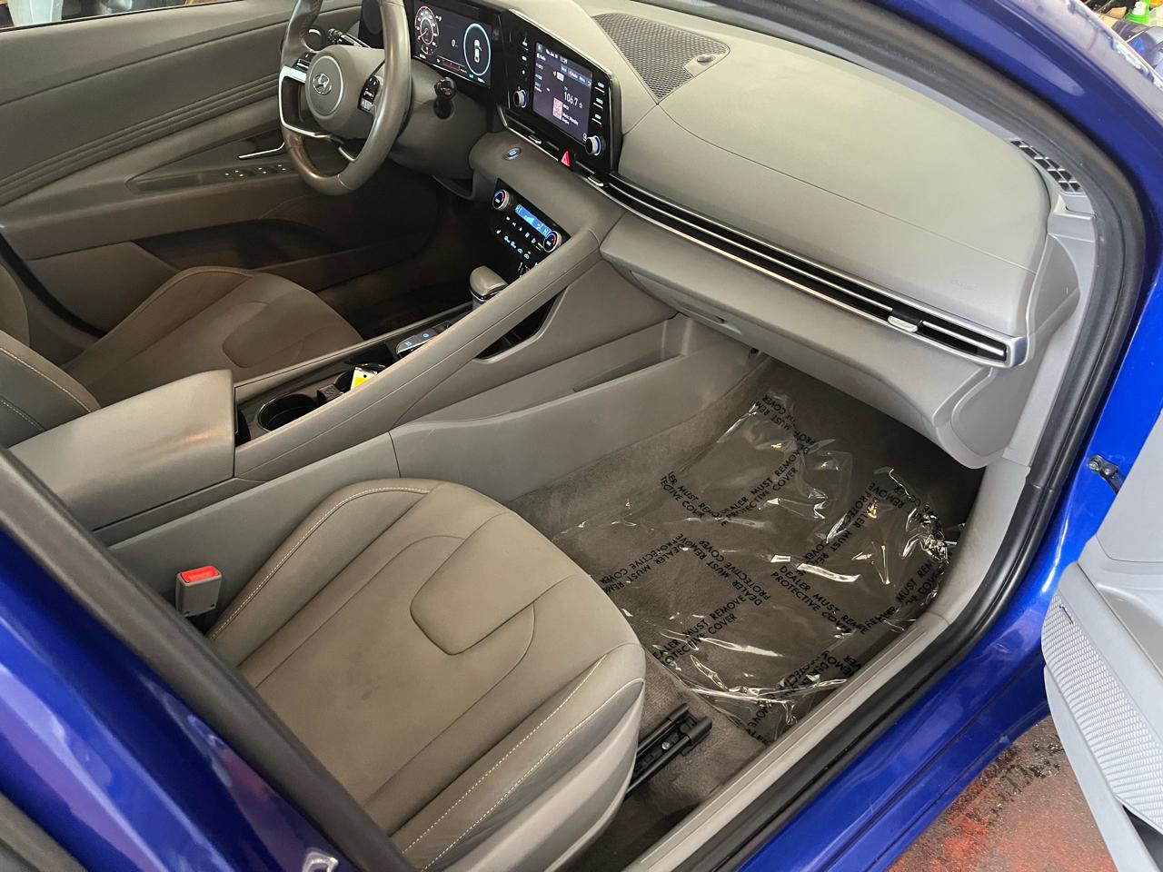 Hyundai Elantra SEL IVT 2021