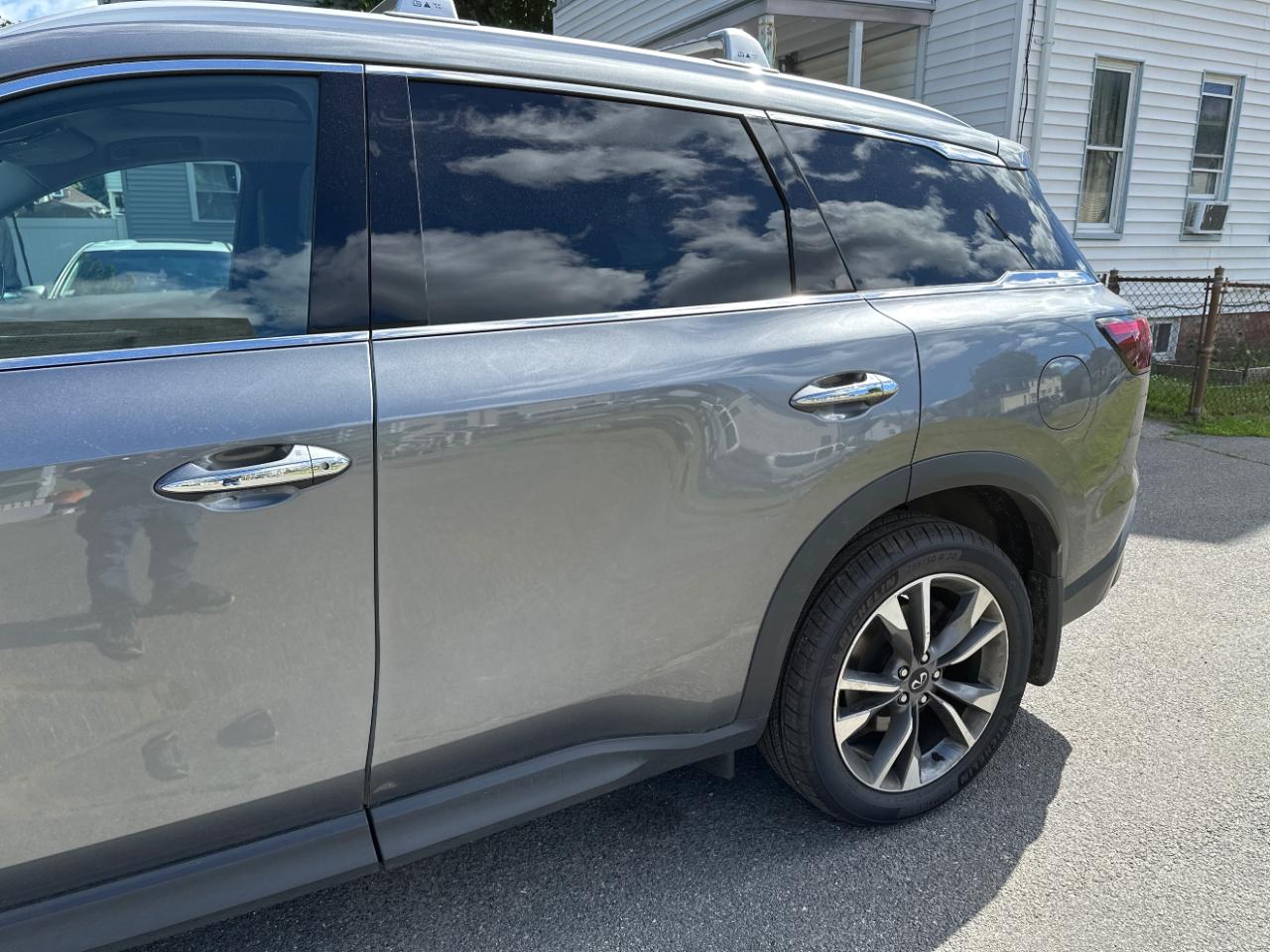 Infiniti QX60 LUXE AWD 2023