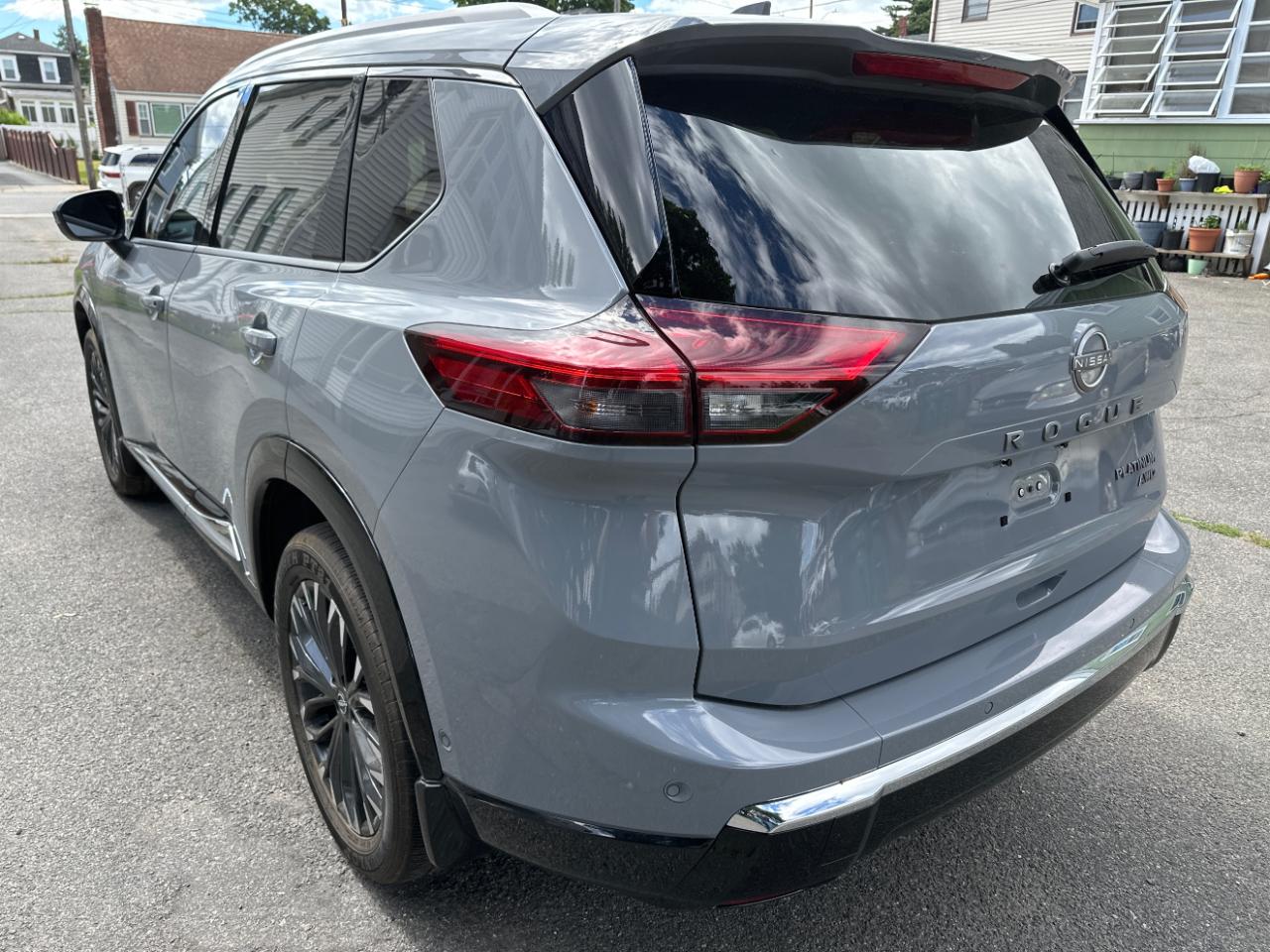 Nissan Rogue AWD Platinum 2024
