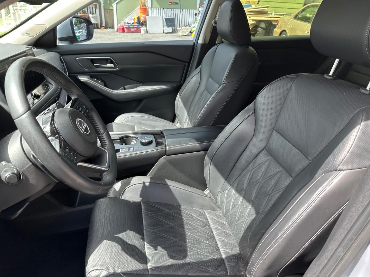 Nissan Rogue AWD Platinum 2024