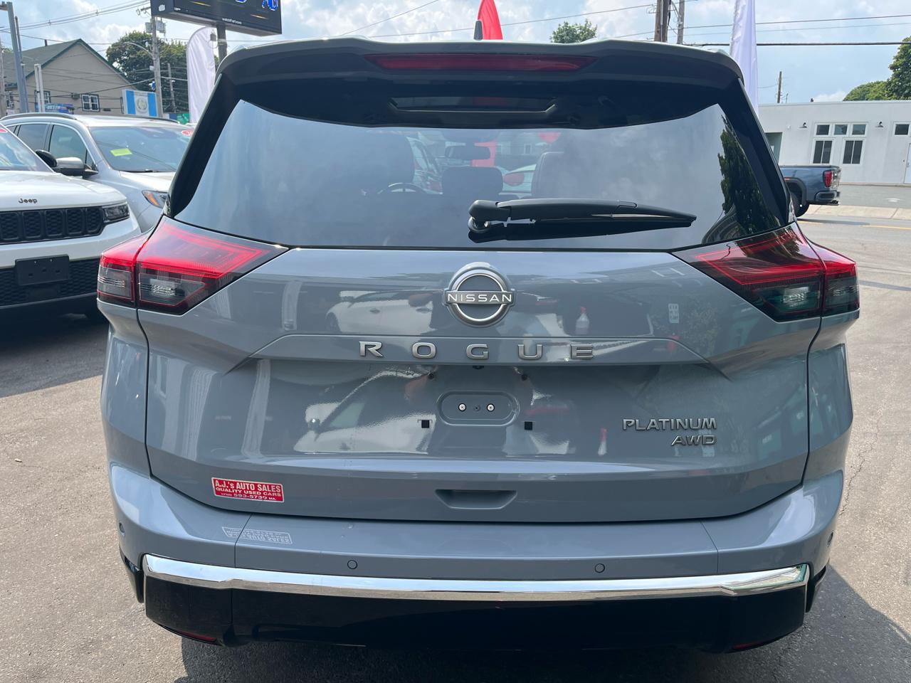 Nissan Rogue AWD Platinum 2024