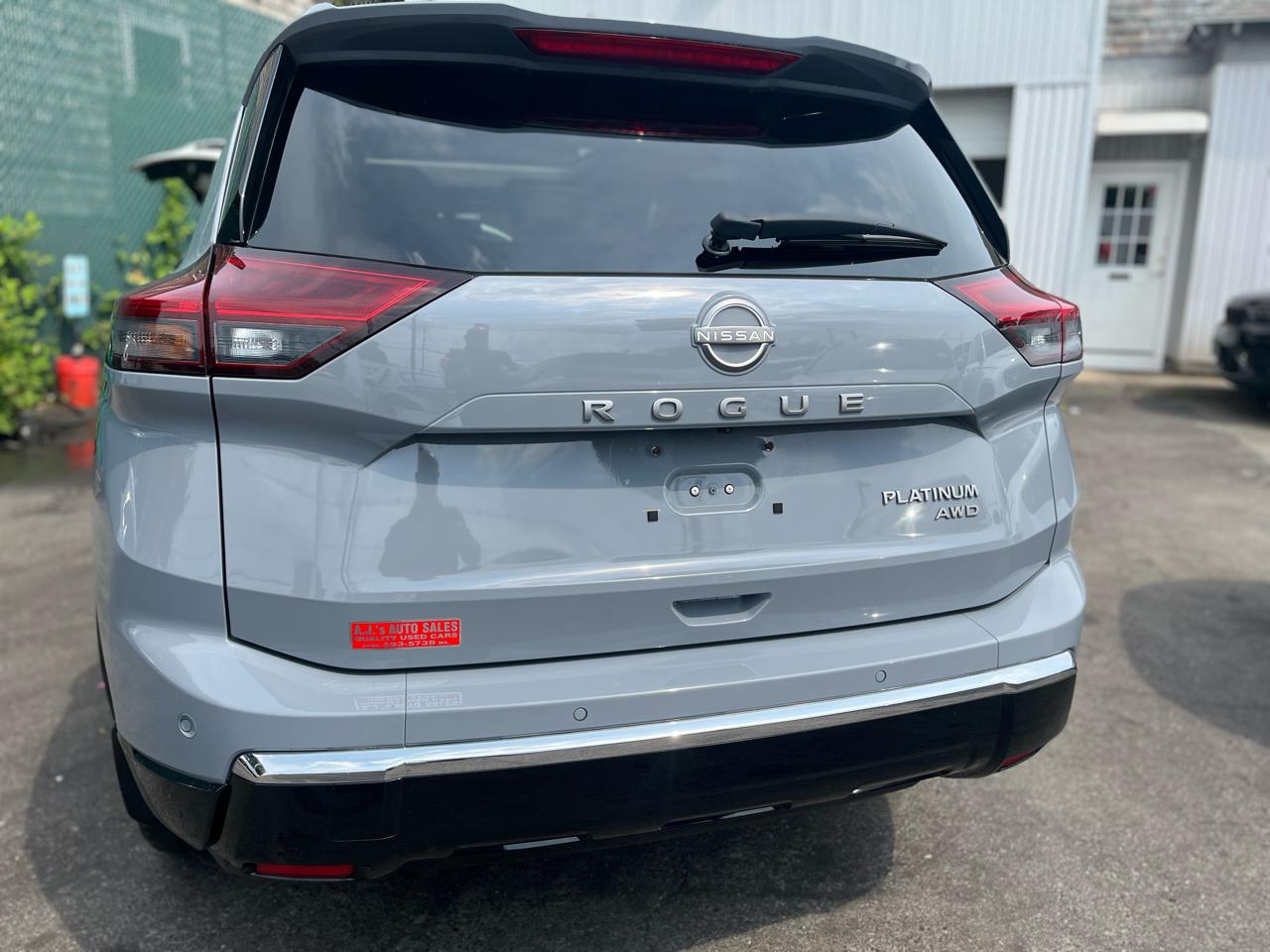 Nissan Rogue AWD Platinum 2024