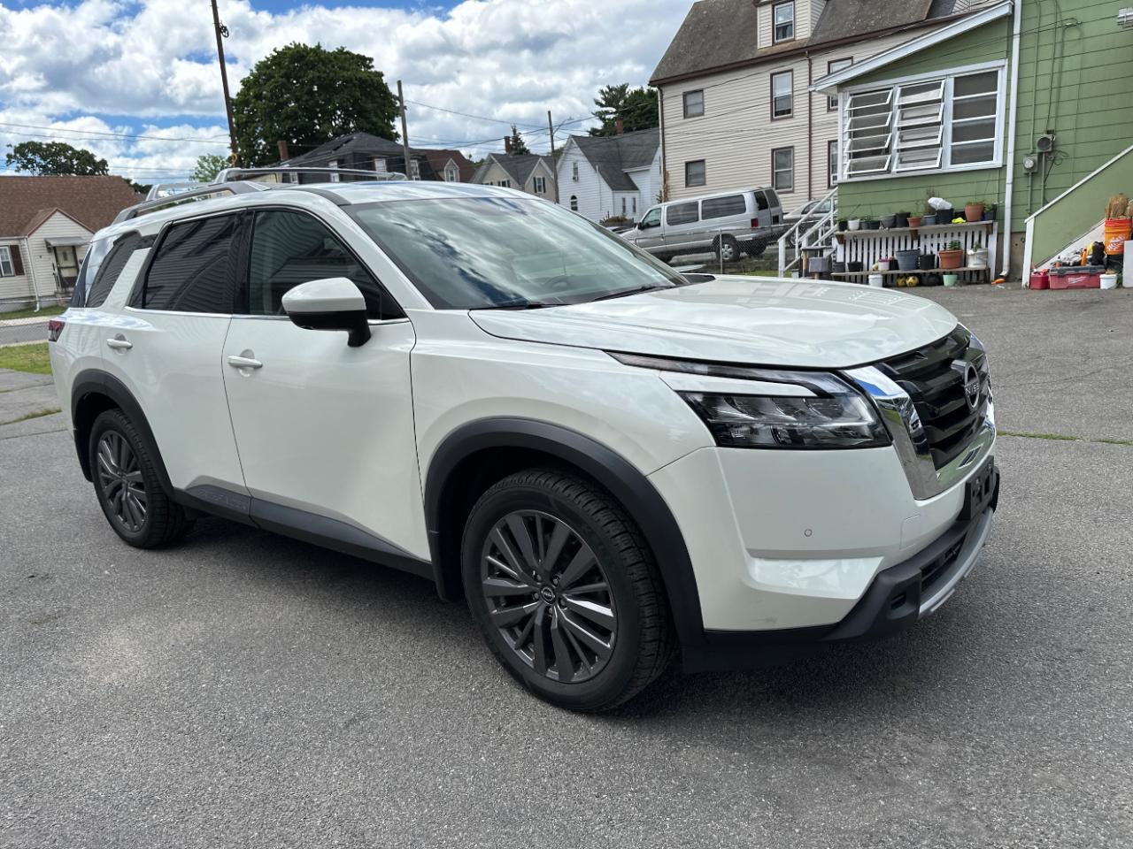 Nissan Pathfinder SL 4WD 2023