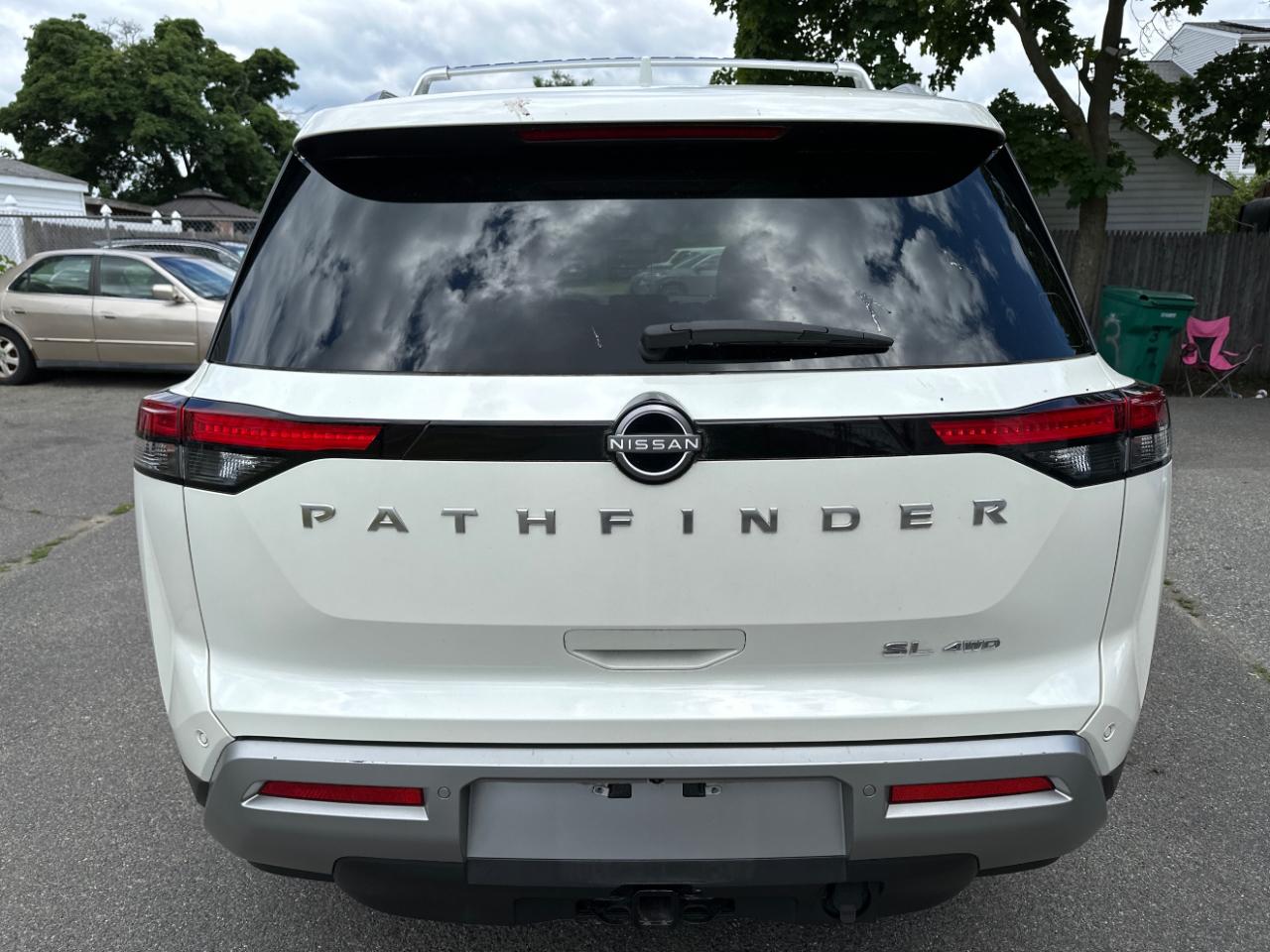 Nissan Pathfinder SL 4WD 2023