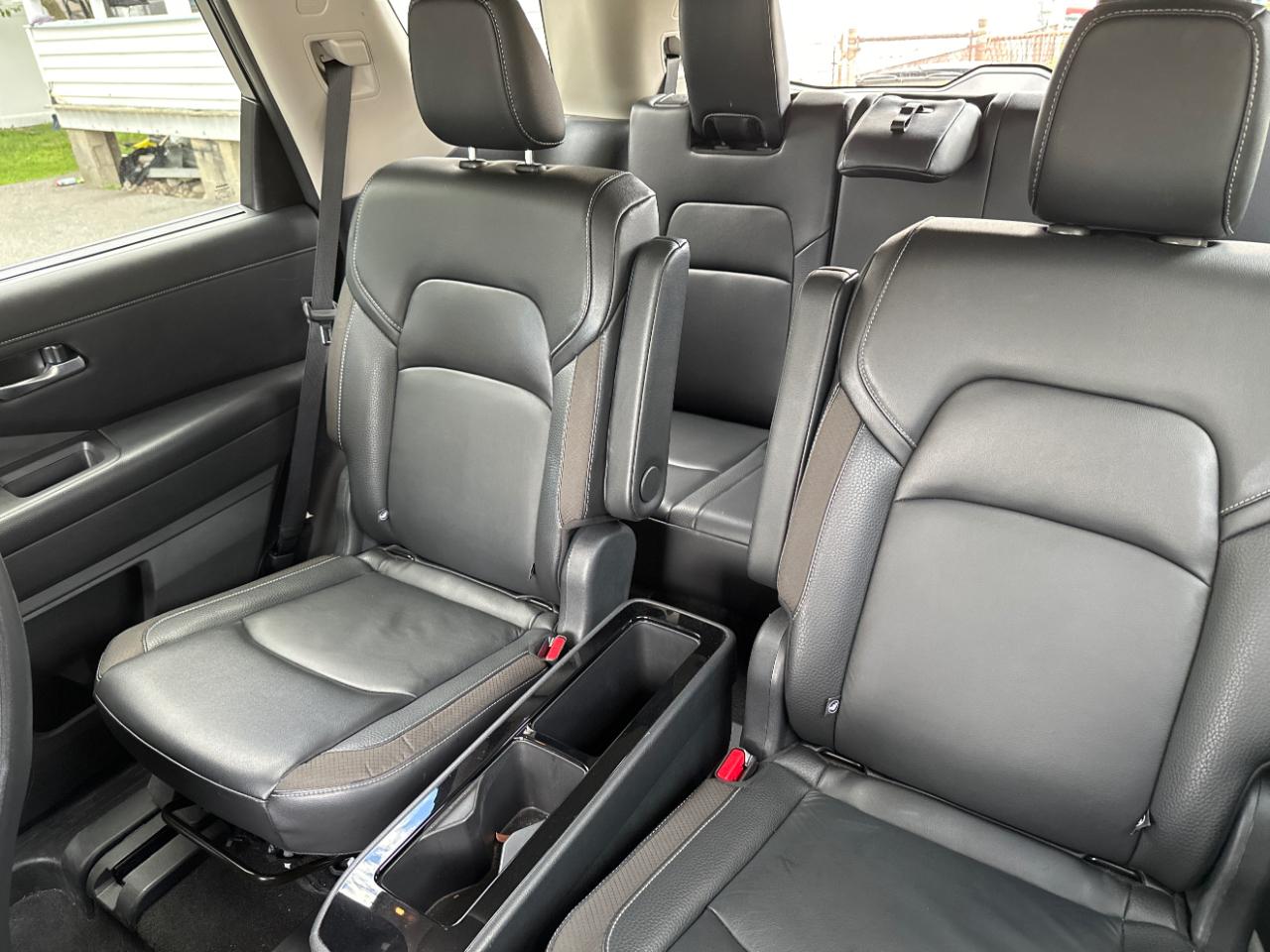 Nissan Pathfinder SL 4WD 2023