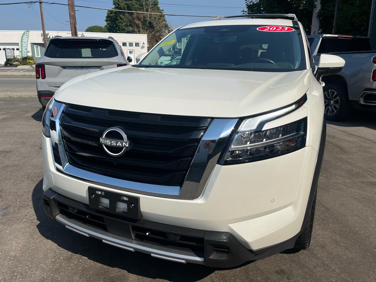 Nissan Pathfinder SL 4WD 2023