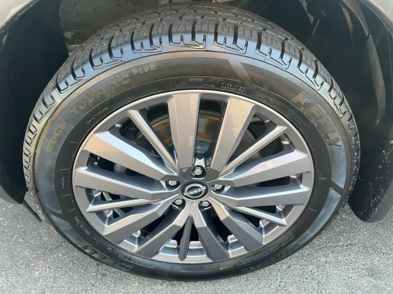 Nissan Pathfinder SL 4WD 2023