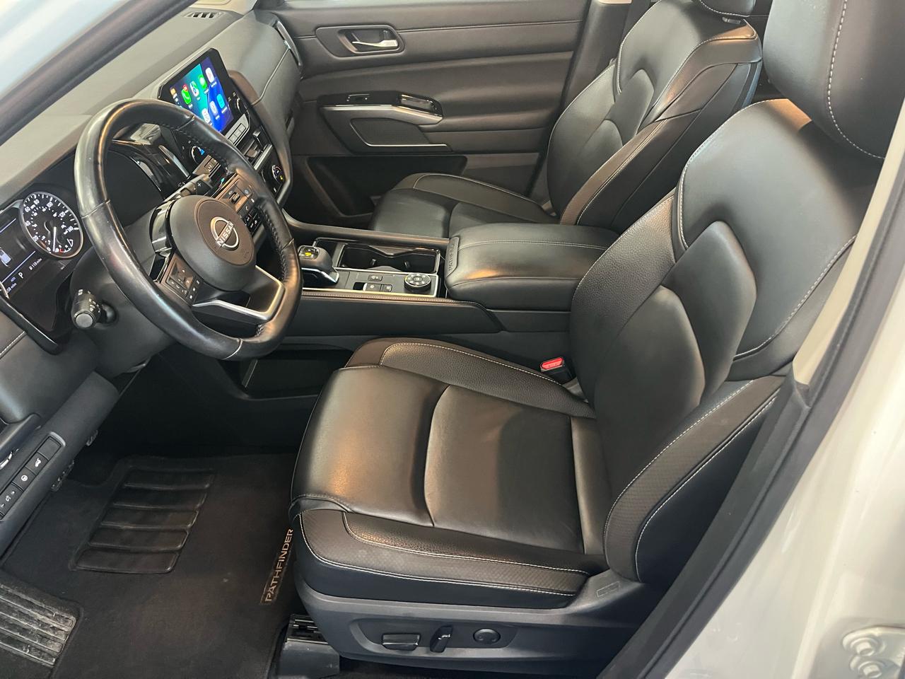 Nissan Pathfinder SL 4WD 2023