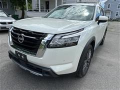 2023 Nissan Pathfinder 