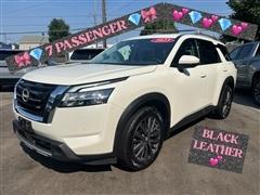 2023 Nissan Pathfinder 