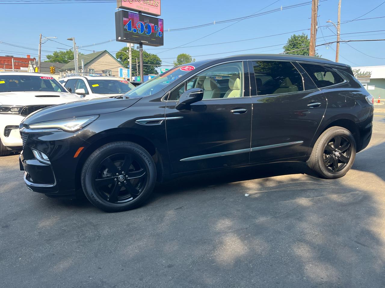 Buick Enclave AWD 4dr Essence 2023