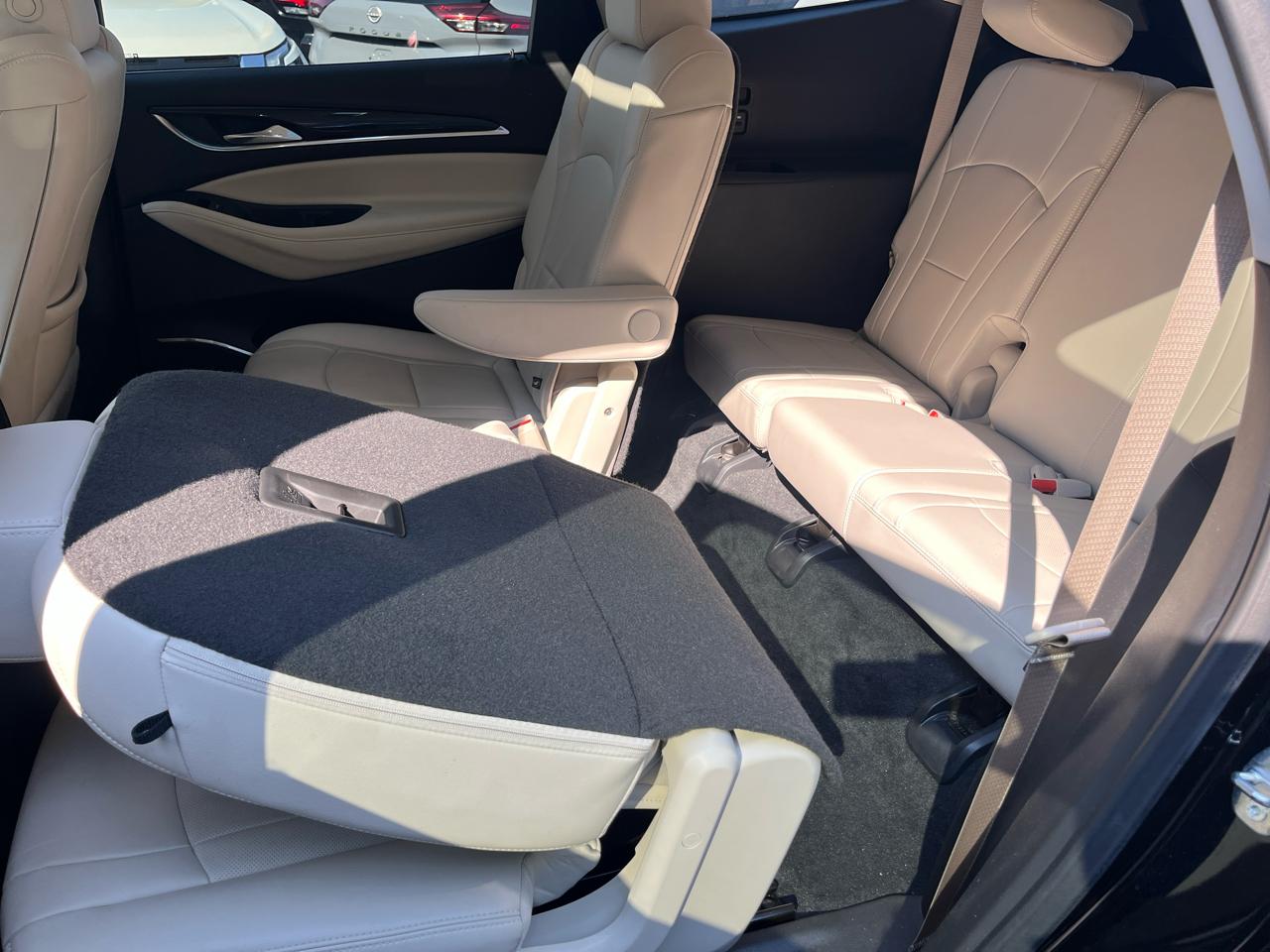 Buick Enclave AWD 4dr Essence 2023