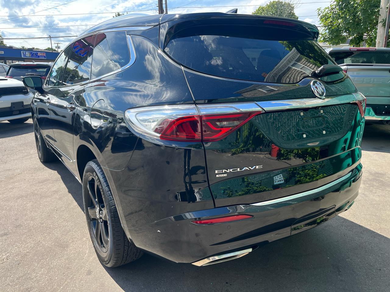 Buick Enclave AWD 4dr Essence 2023