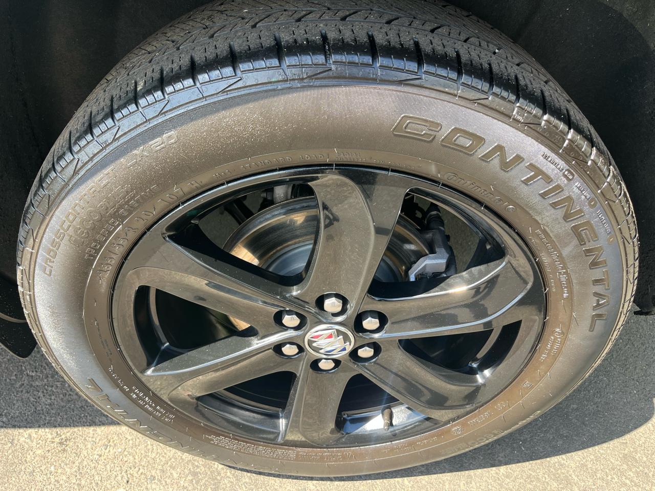 Buick Enclave AWD 4dr Essence 2023
