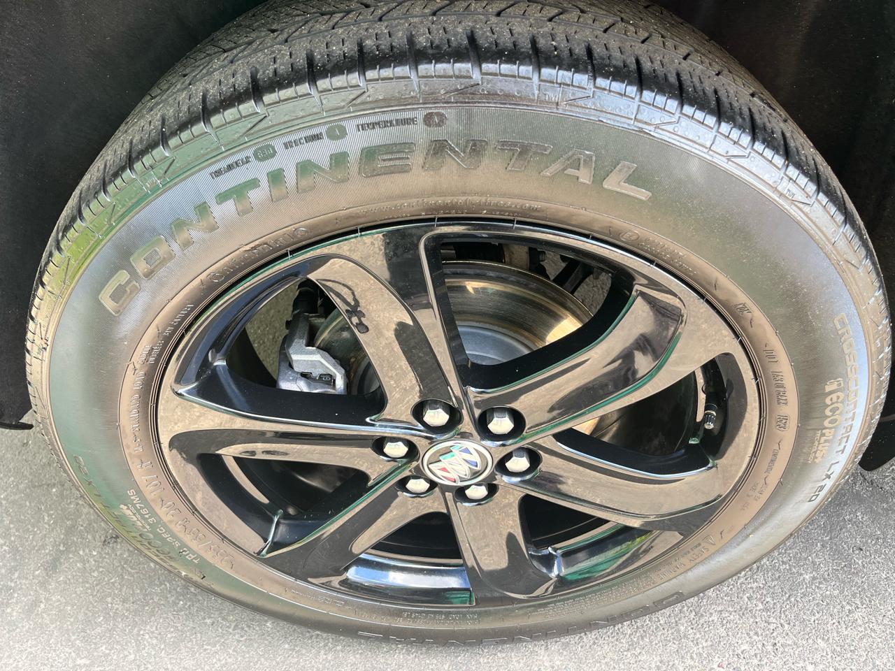Buick Enclave AWD 4dr Essence 2023