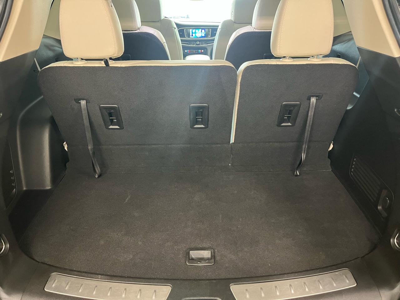 Buick Enclave AWD 4dr Essence 2023