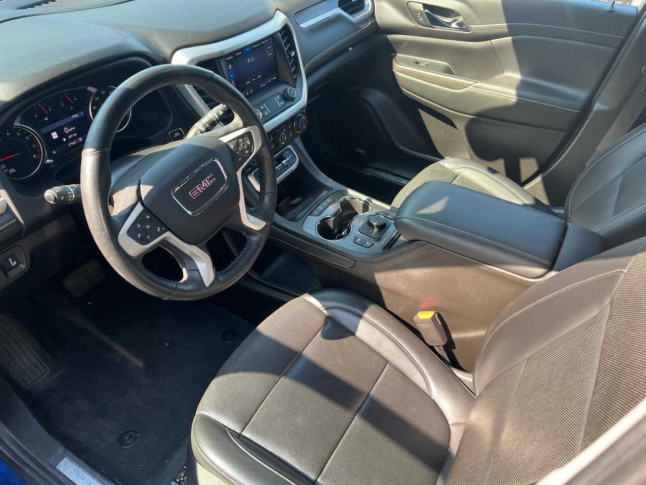 GMC Acadia AWD 4dr SLT 2023