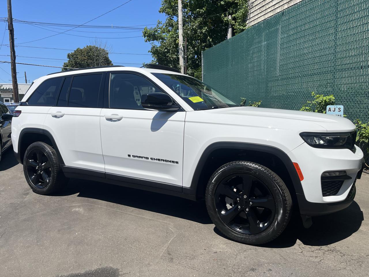 Jeep Grand Cherokee Limited 4x4 2023