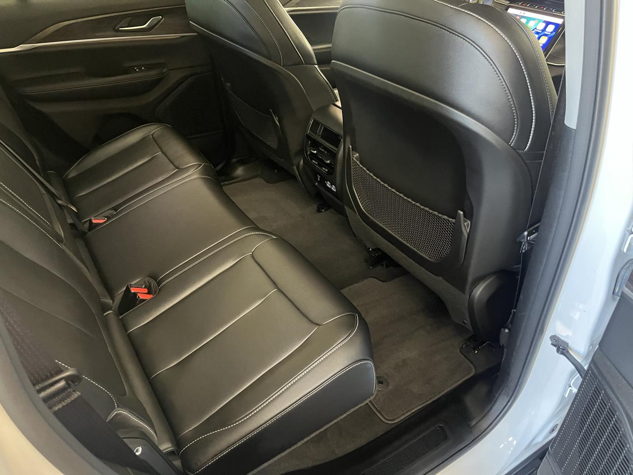 Jeep Grand Cherokee Limited 4x4 2023
