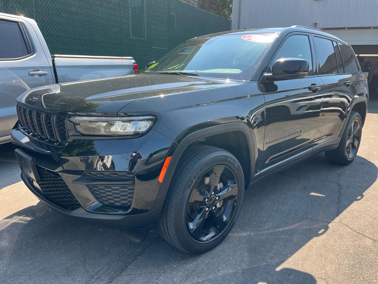 Jeep Grand Cherokee Altitude 4x4 2023