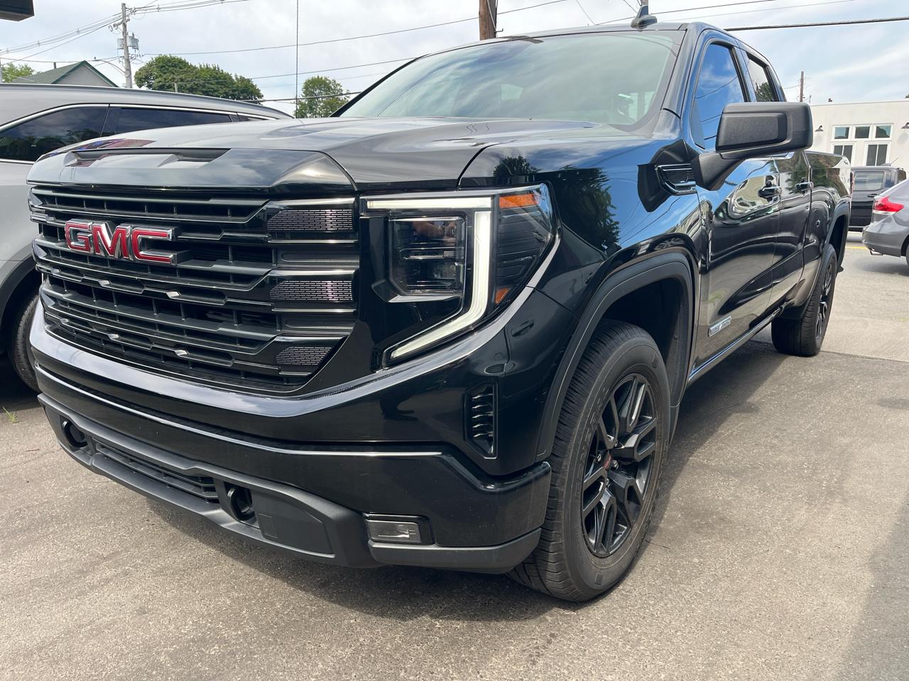 GMC Sierra 1500 4WD Double Cab 147" Elevation w/3VL 2023