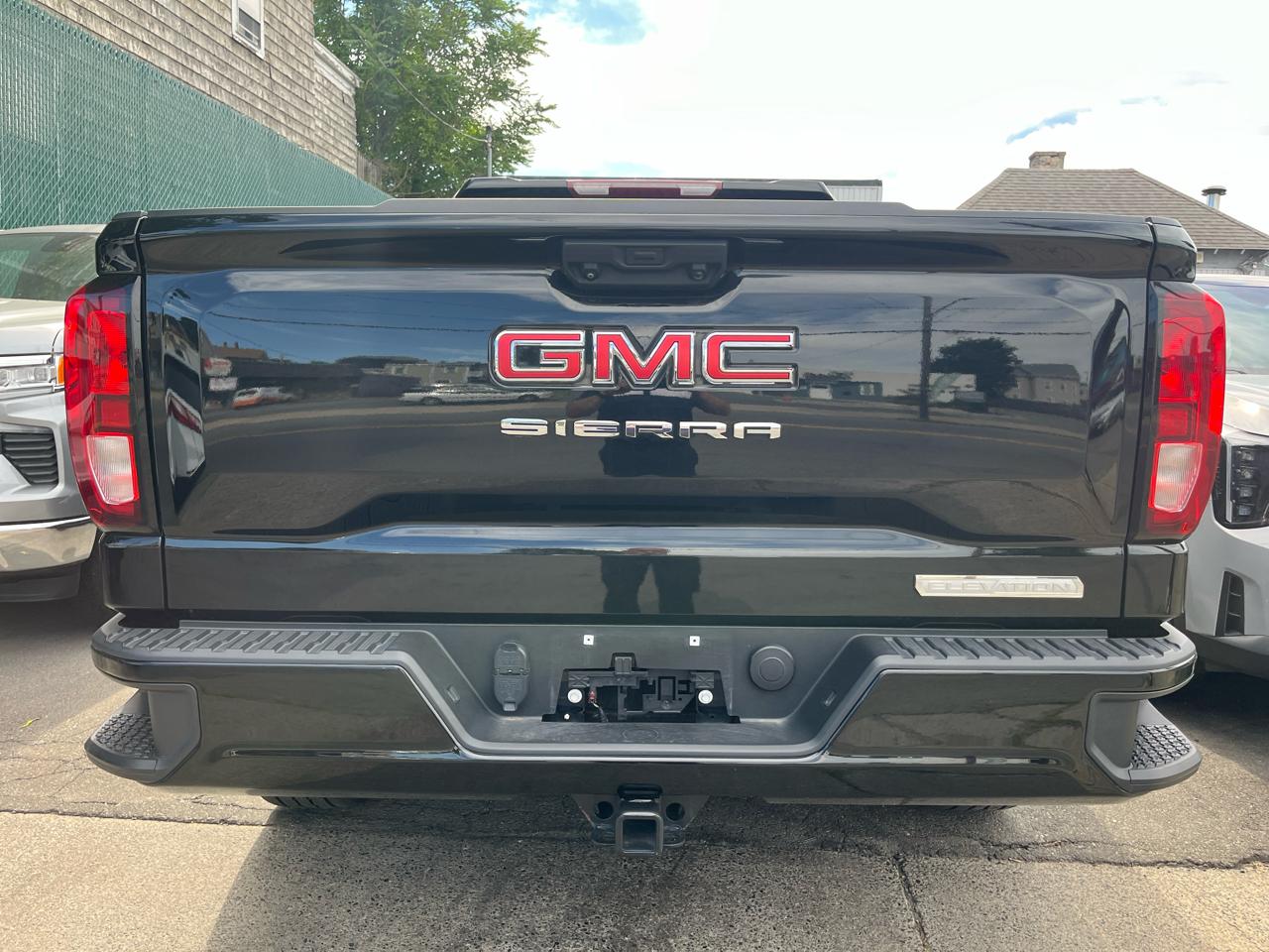 GMC Sierra 1500 4WD Double Cab 147" Elevation w/3VL 2023