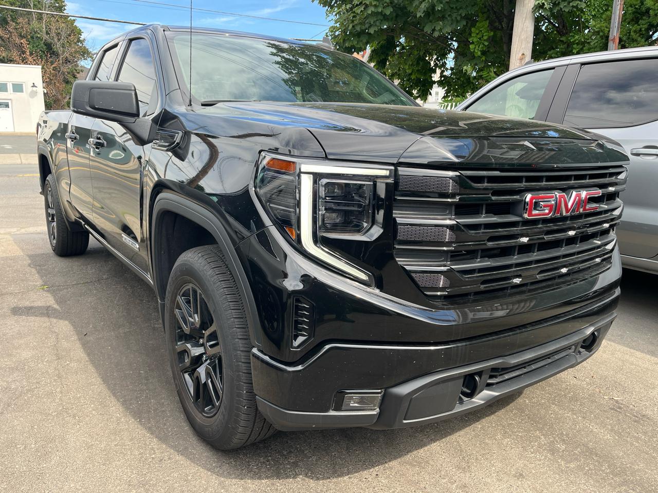 GMC Sierra 1500 4WD Double Cab 147" Elevation w/3VL 2023
