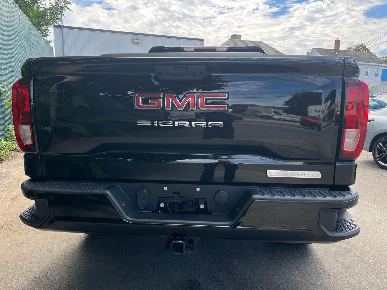 GMC Sierra 1500 4WD Double Cab 147" Elevation w/3VL 2023