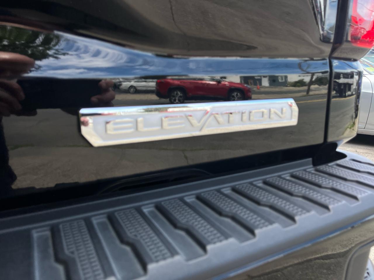 GMC Sierra 1500 4WD Double Cab 147" Elevation w/3VL 2023