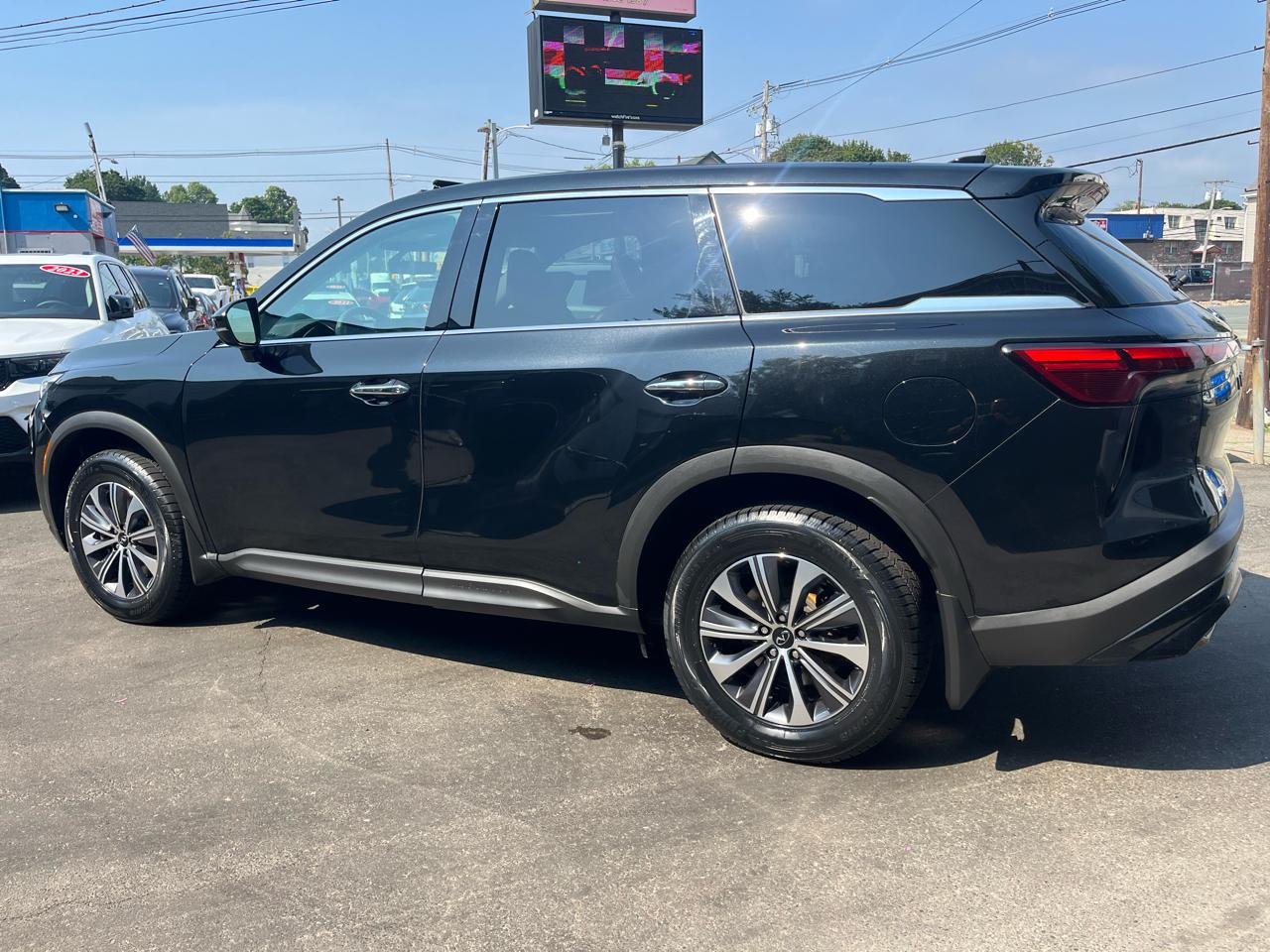 Infiniti QX60 PURE AWD 2023