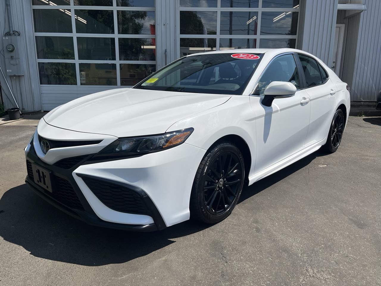 Toyota Camry SE Nightshade Edition 2023