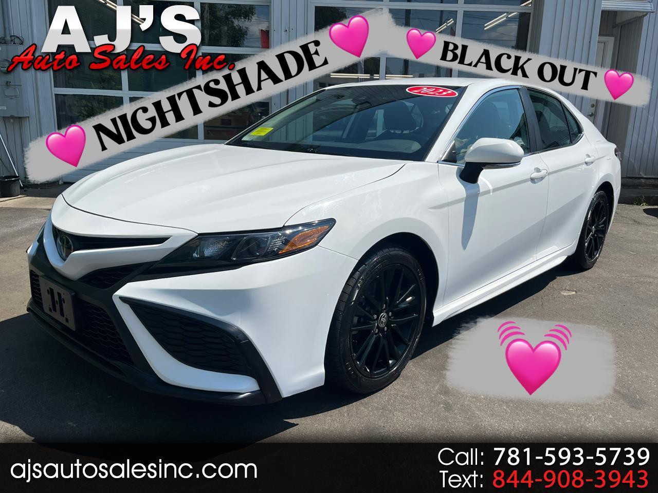 2023 Toyota Camry SE Nightshade Edition