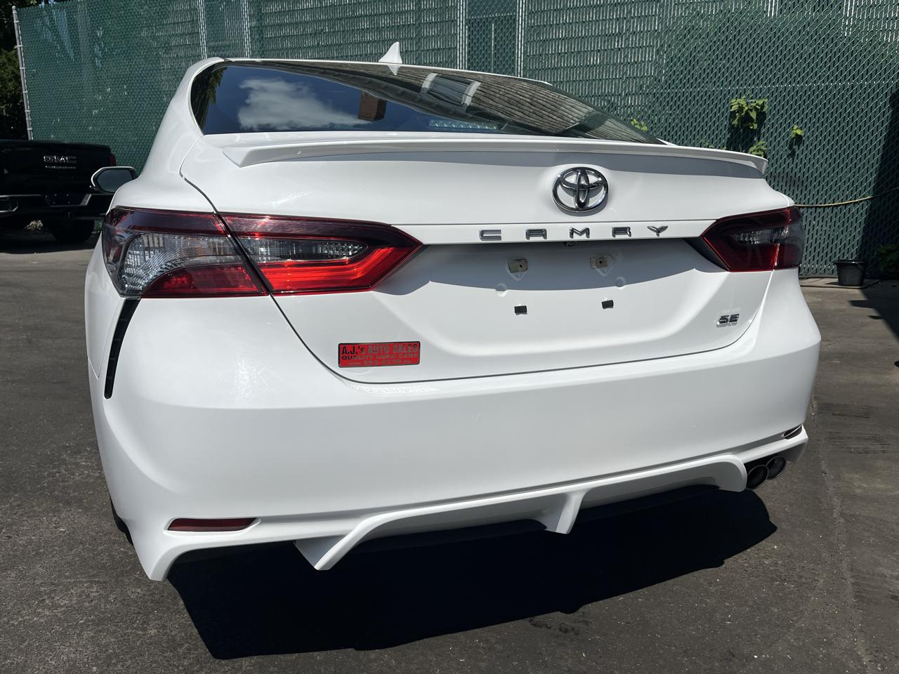 Toyota Camry SE Nightshade Edition 2023