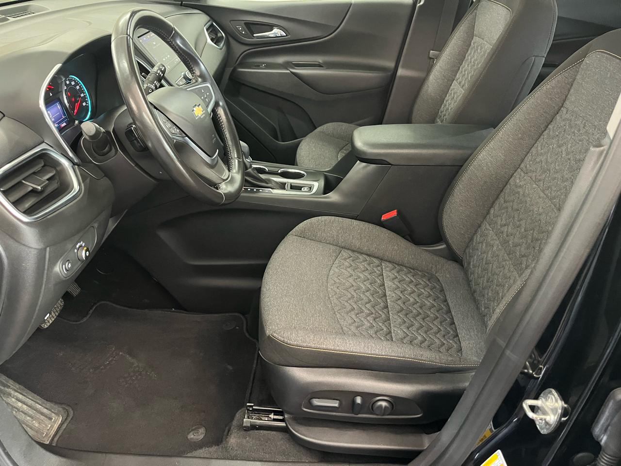 Chevrolet Equinox AWD 4dr LT w/1LT 2022