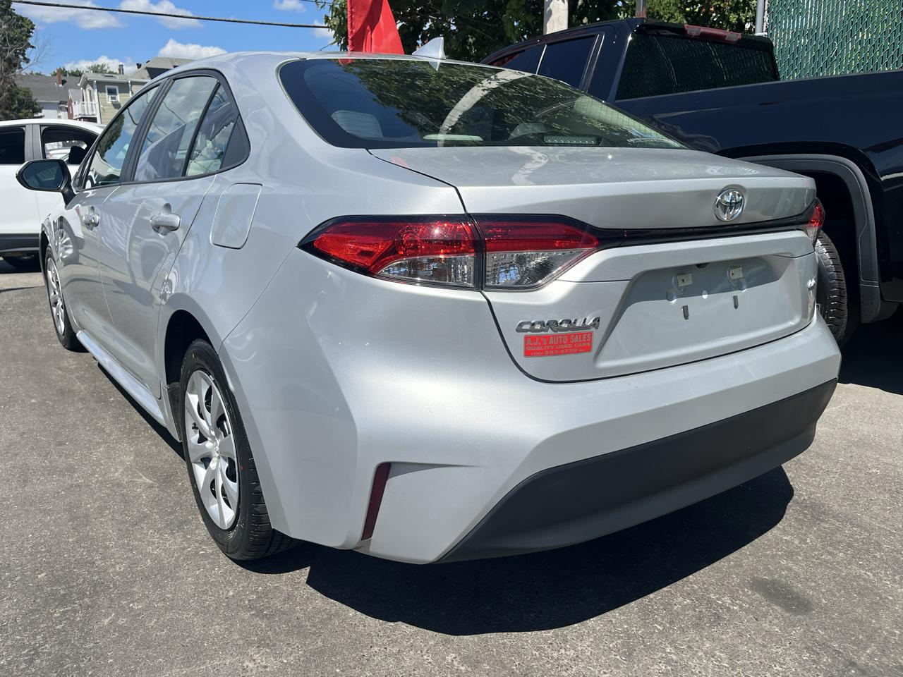 Toyota Corolla LE CVT (Natl) 2024