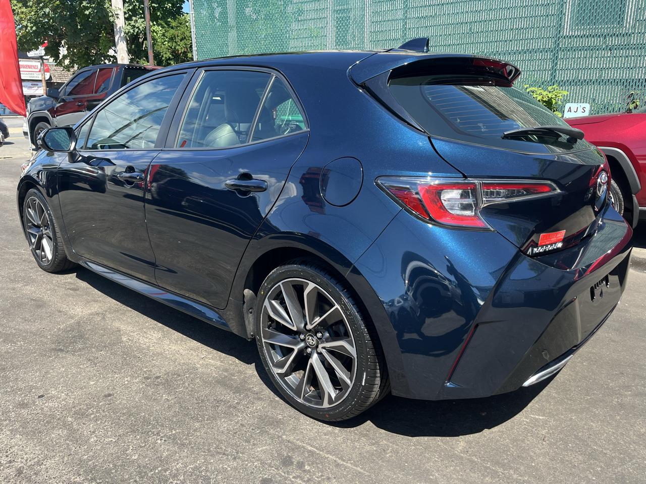 Toyota Corolla Hatchback XSE CVT (Natl) 2019