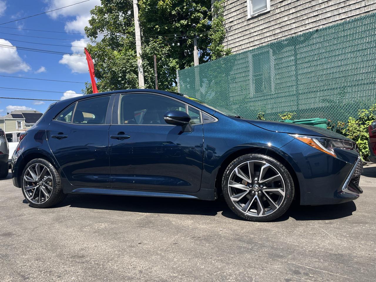 Toyota Corolla Hatchback XSE CVT (Natl) 2019