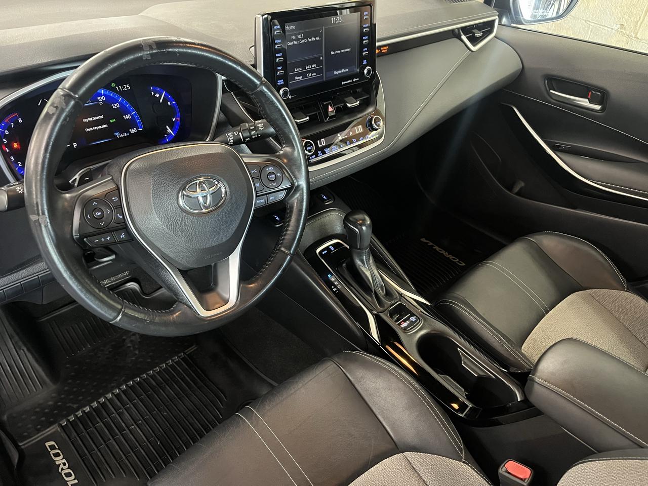 Toyota Corolla Hatchback XSE CVT (Natl) 2019