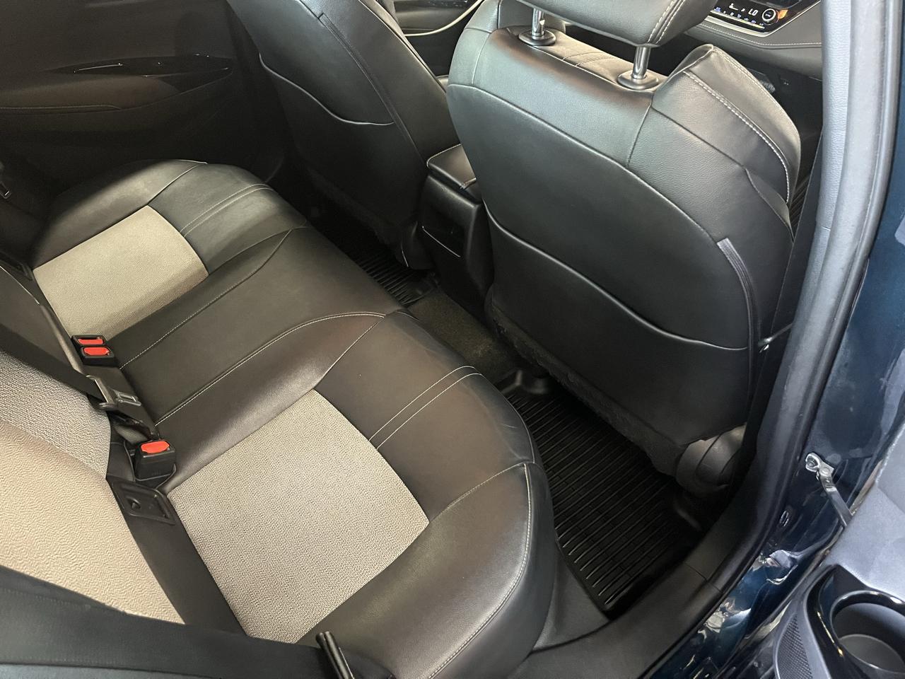 Toyota Corolla Hatchback XSE CVT (Natl) 2019