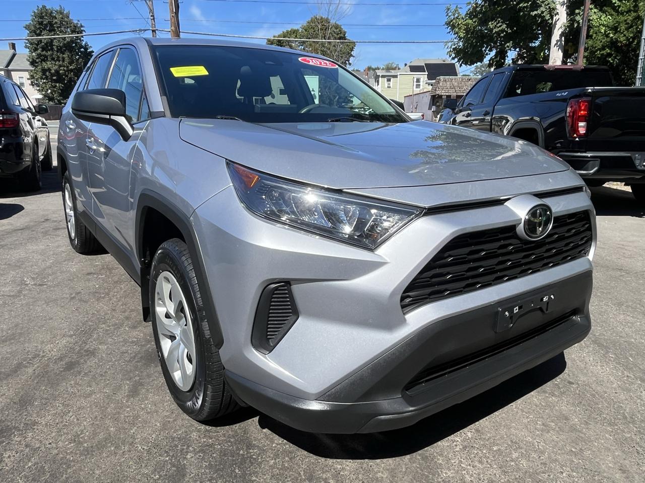 Toyota RAV4 LE AWD (Natl) 2022