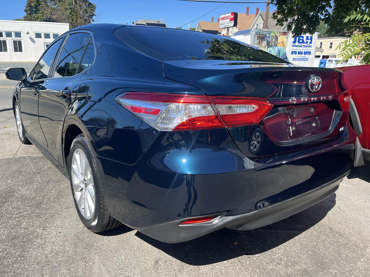 Toyota Camry XLE Auto (Natl) 2018